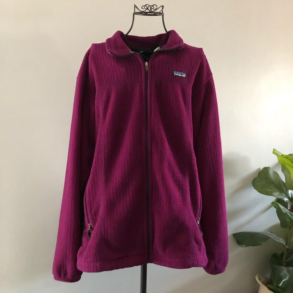 Vintage Burgendy Patagonia Jacket- L